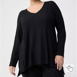 Torrid Women's Size 1X Black Waffle V-Neck Long Sleeve Sharkbite Tunic Top
